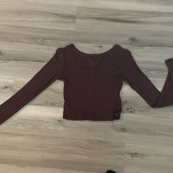 Cropped long sleeve - Picture 2 of 3